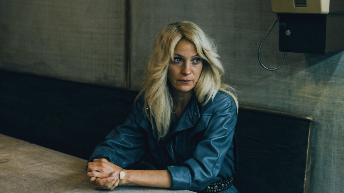 1677757183_jeanette-hain-in-luden